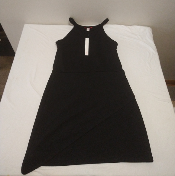 Aqua Other - Aqua Solid Black A-line Silhouette  Dress